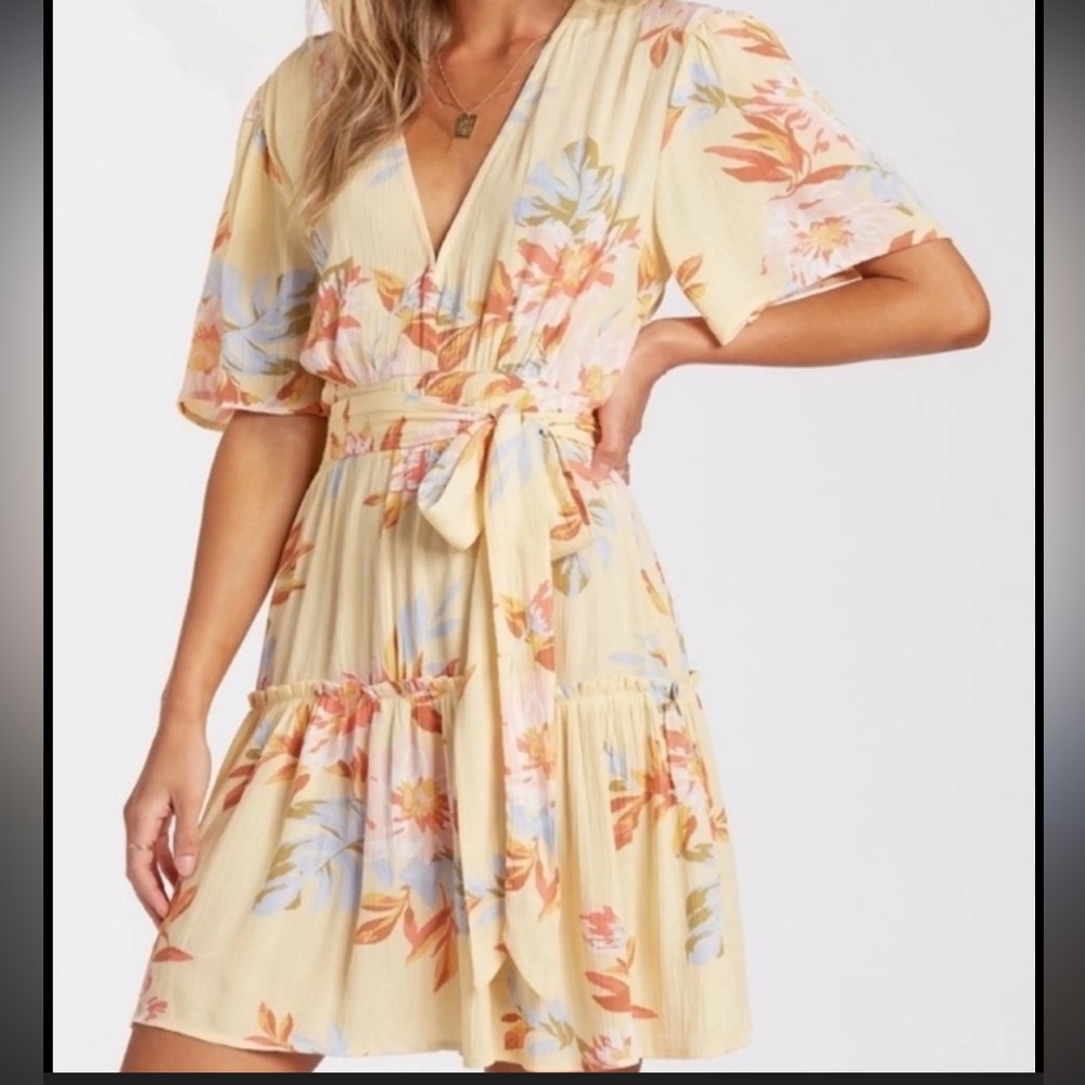 a Billabong One And Only Dress in yellow floral print, 100% viscose, NWT
